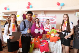 В V областной ярмарке — конкурсе "Шаги в бизнес" приняло участие более 200 школьников