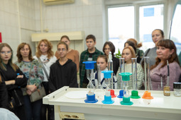Профориентационная экскурсия в лабораторию прошла в "Газпром трансгаз Самара" впервые