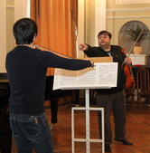 Известный скрипач Граф Муржа во время мастер-класса в Самарском государственном институте культуры
